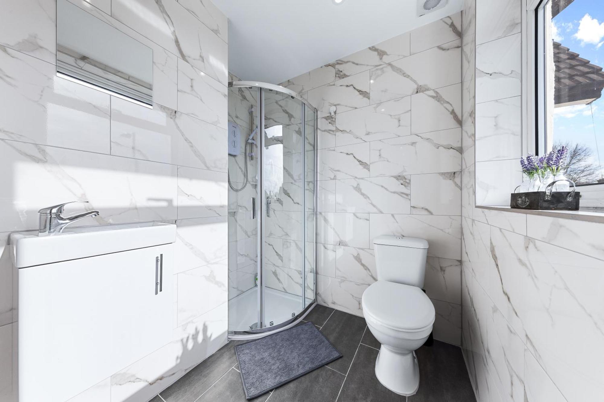 Serviced Ensuite Modern Studio - Sleeps 2 - Near Wembley Stadium - Good Transport Link To Central London - Harrow Ha3 Hatch End المظهر الخارجي الصورة